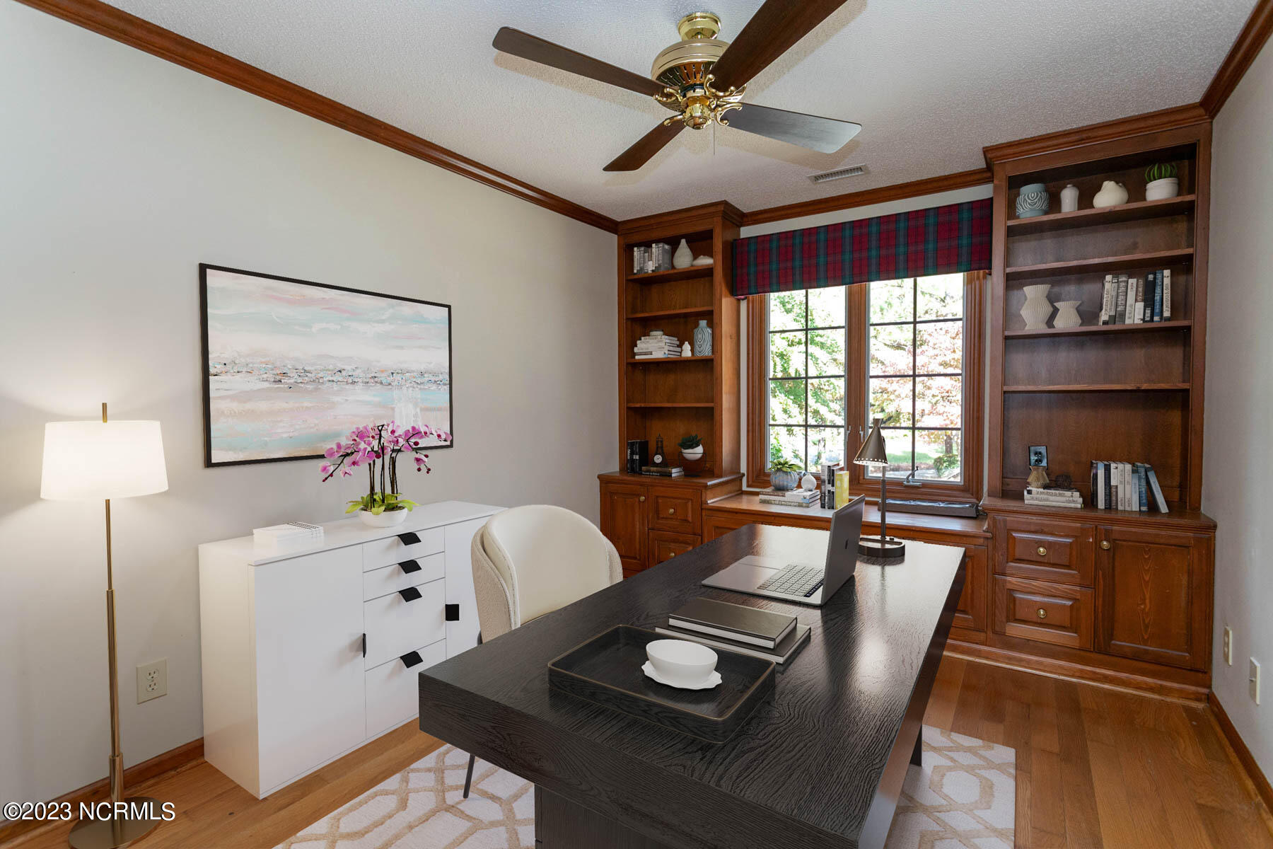 106 Mace Point