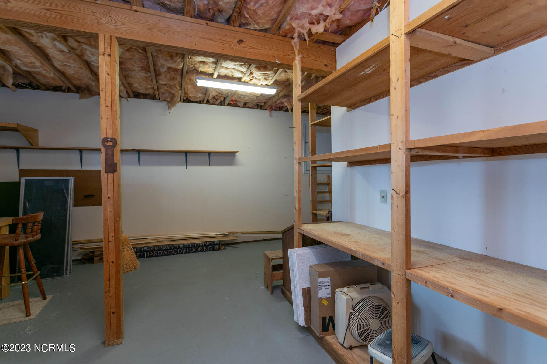 106 Mace Point