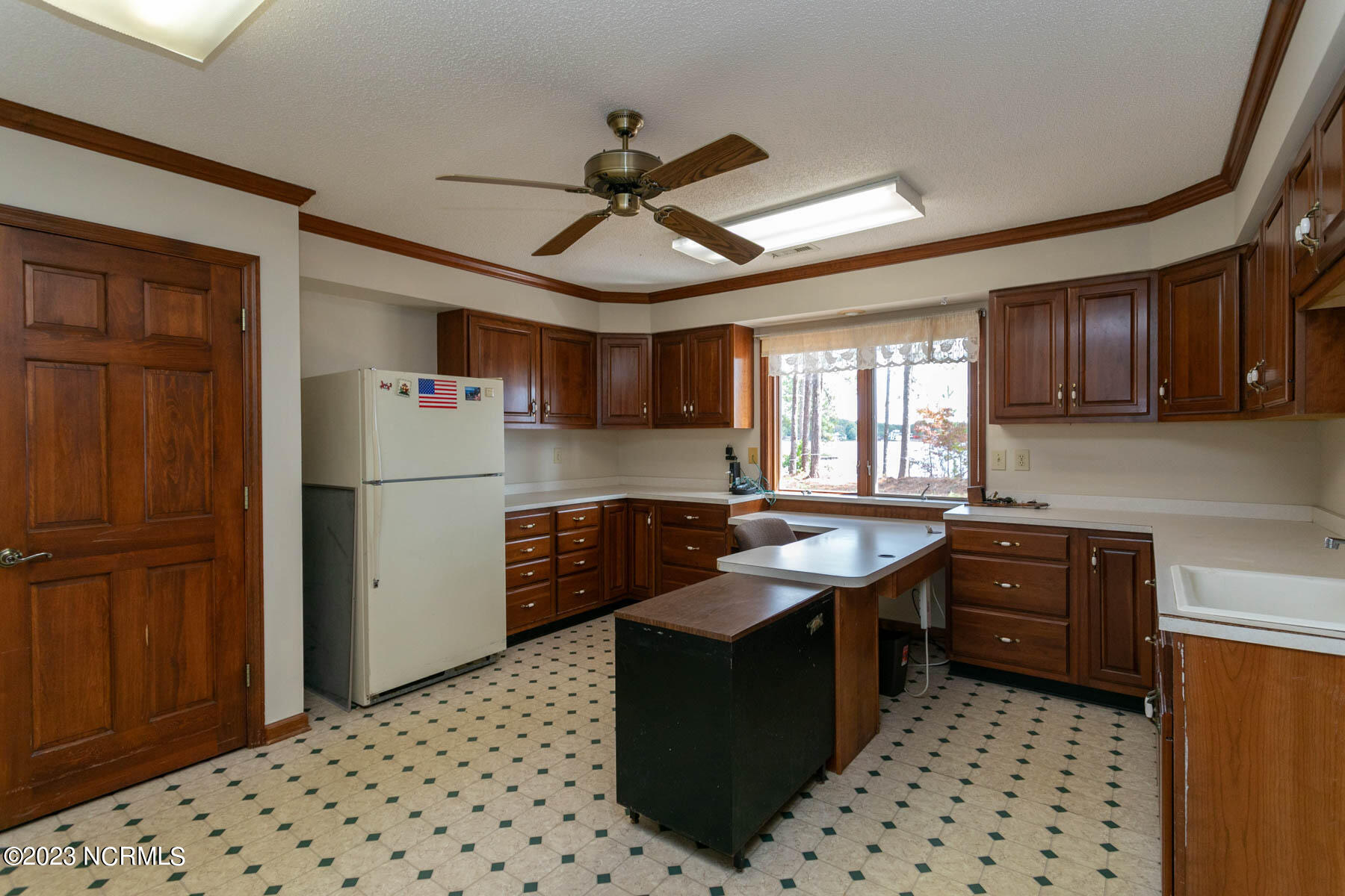 106 Mace Point