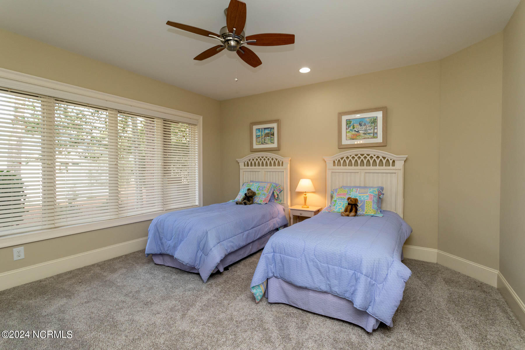 16 Invershin Court