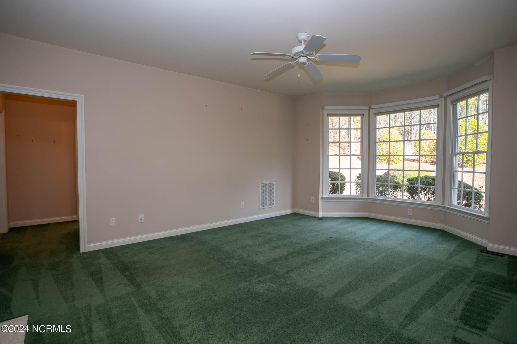 124 Carriage Park Drive