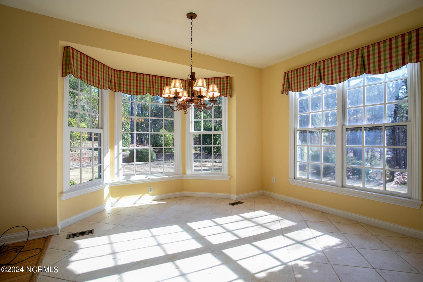 124 Carriage Park Drive