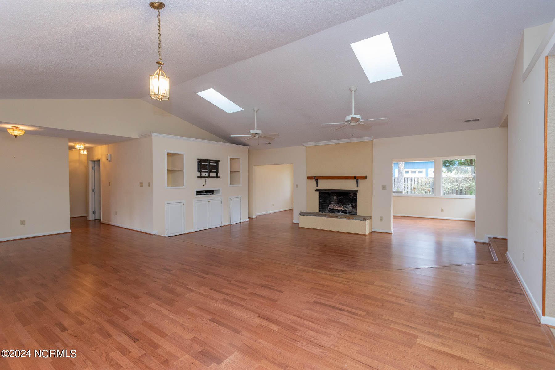 1250 Monticello Drive