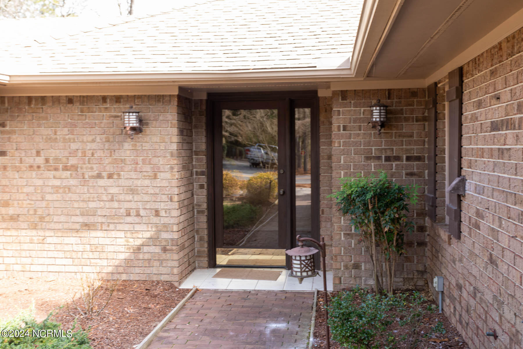 1250 Monticello Drive