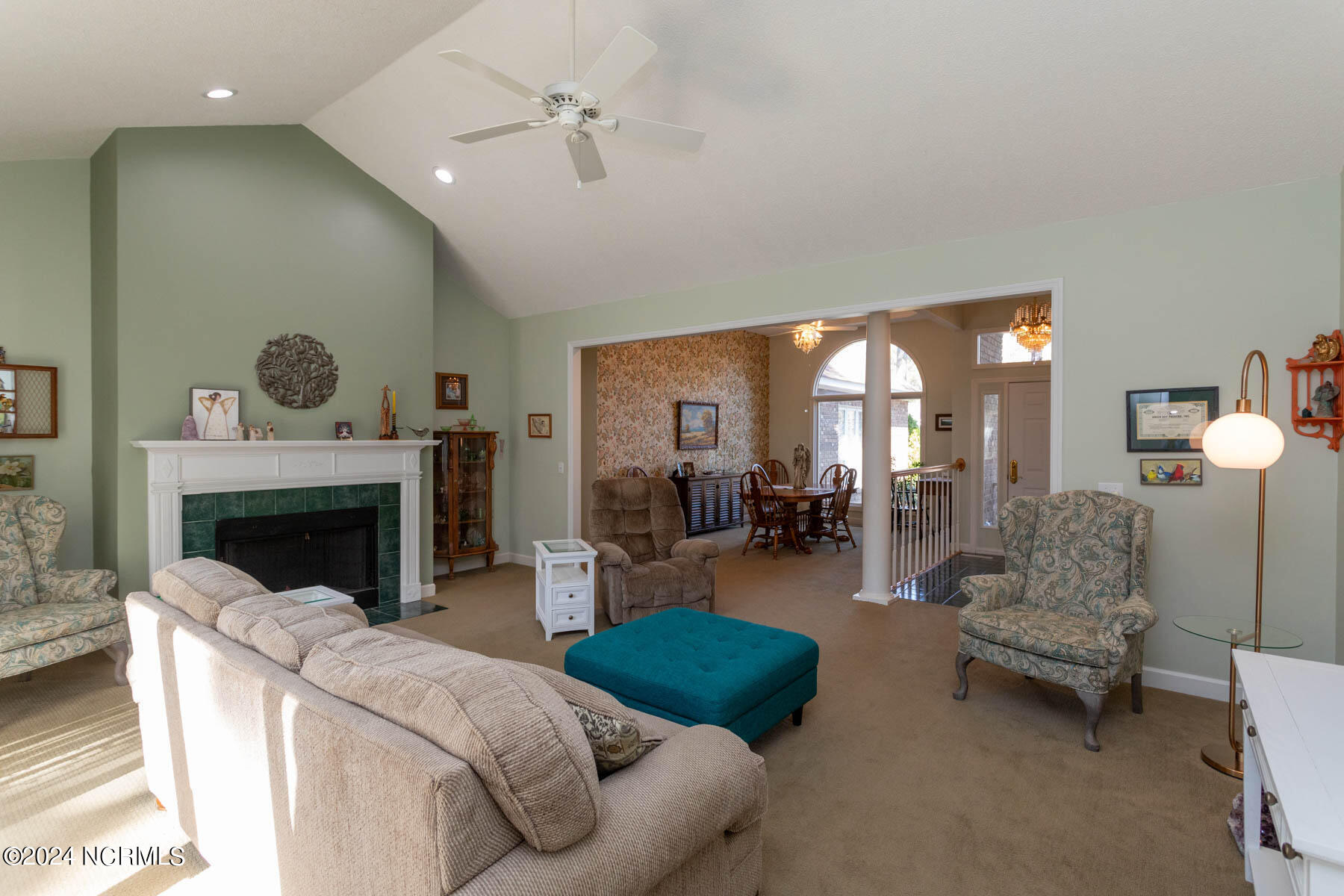 30 Juniper Creek Boulevard