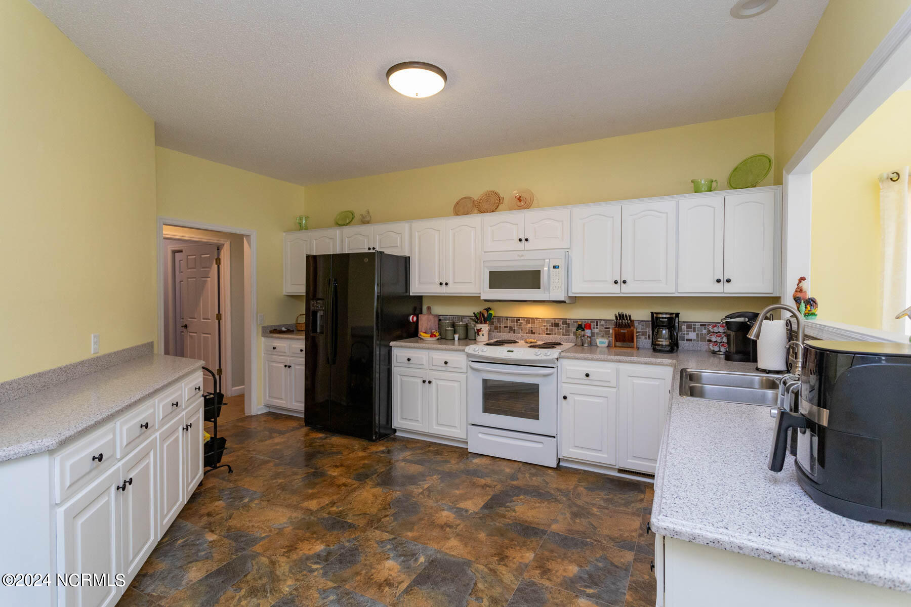 30 Juniper Creek Boulevard