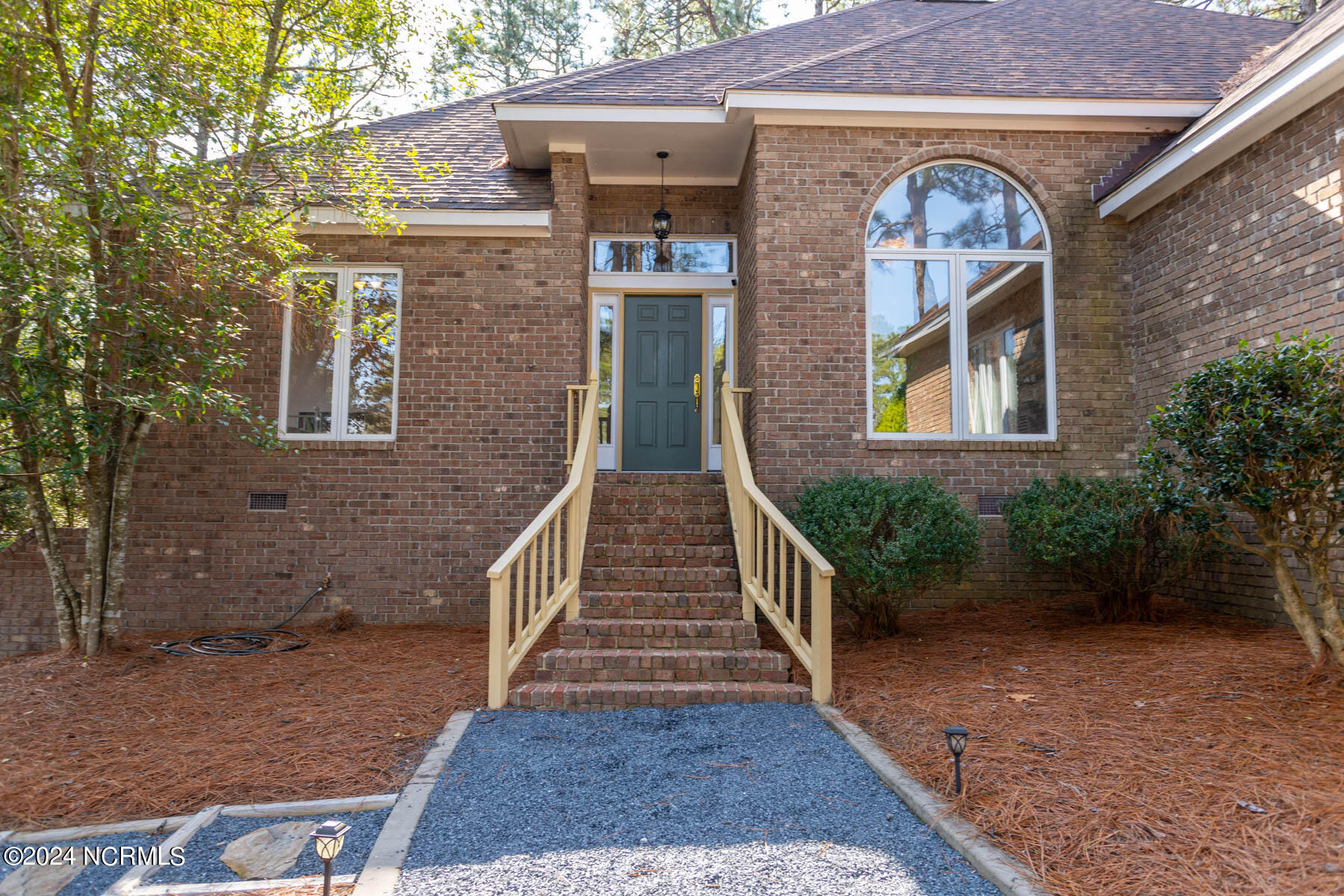 30 Juniper Creek Boulevard