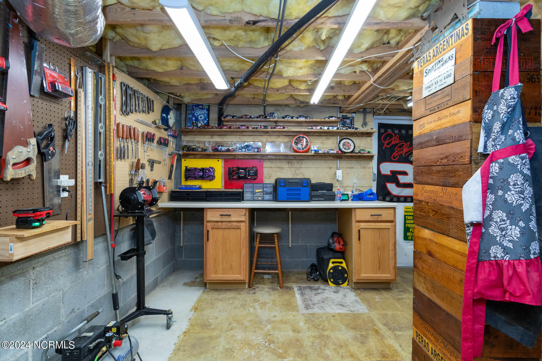 30 Juniper Creek Boulevard