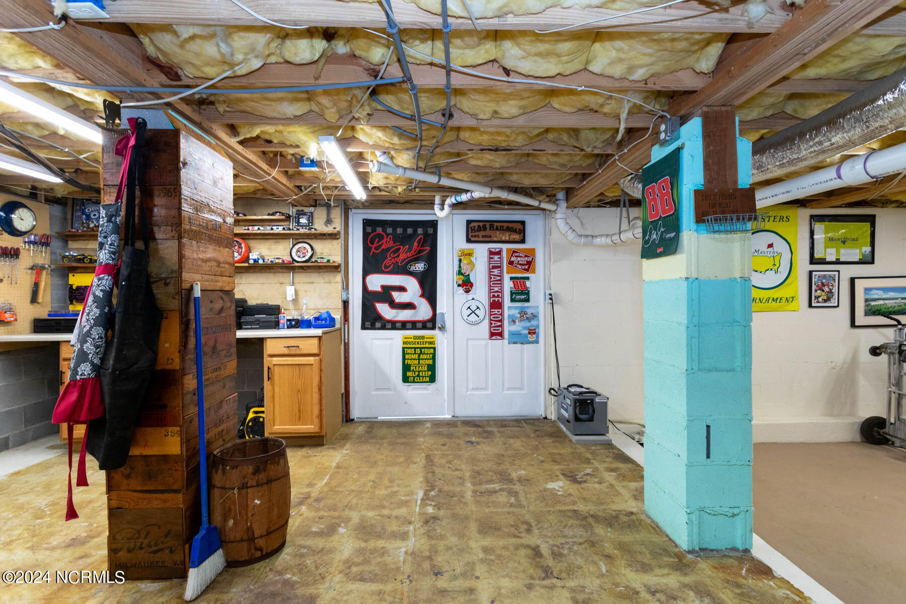 30 Juniper Creek Boulevard