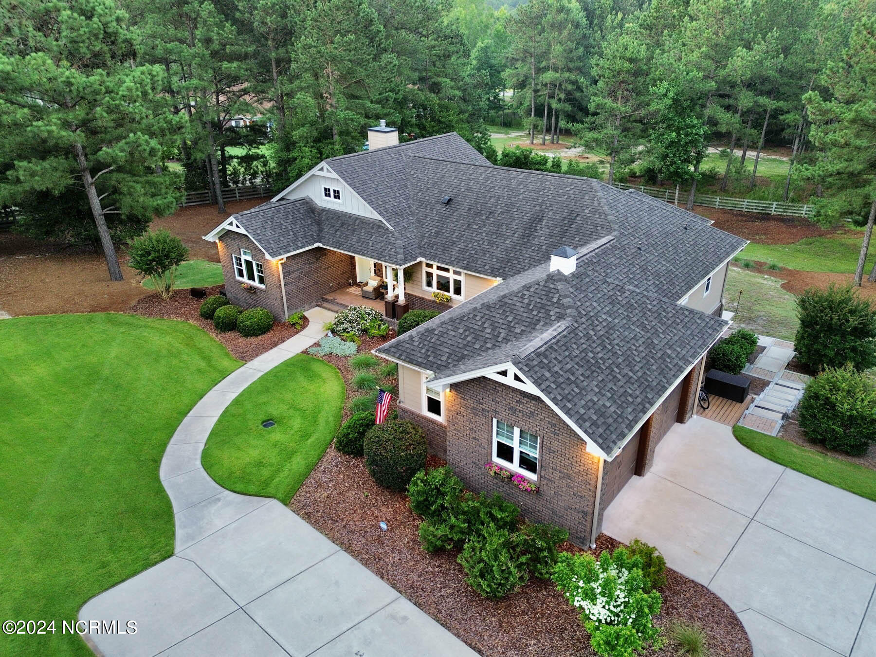 155 Trailcrest Drive