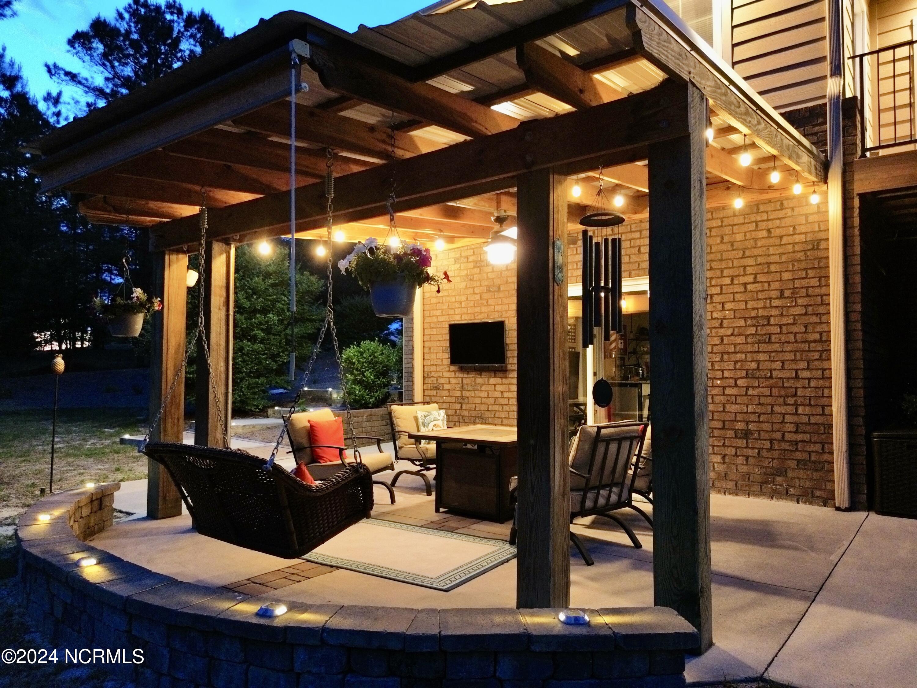 155 Trailcrest Drive