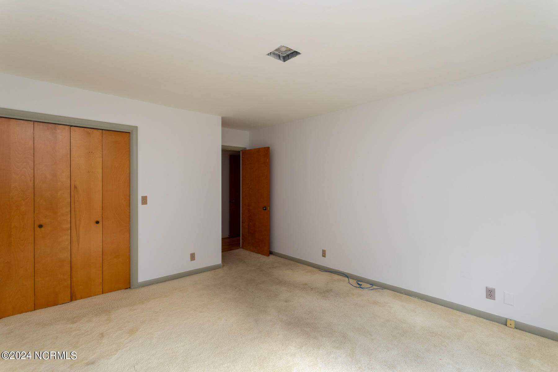 110 Cobblestone Court