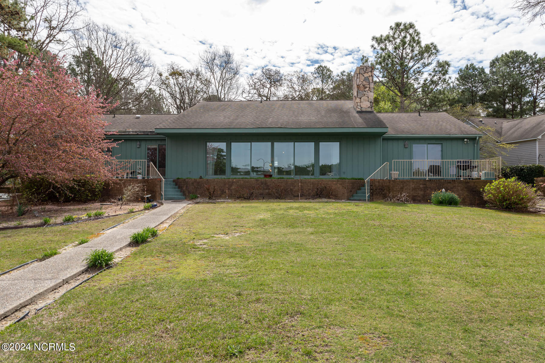 110 Cobblestone Court