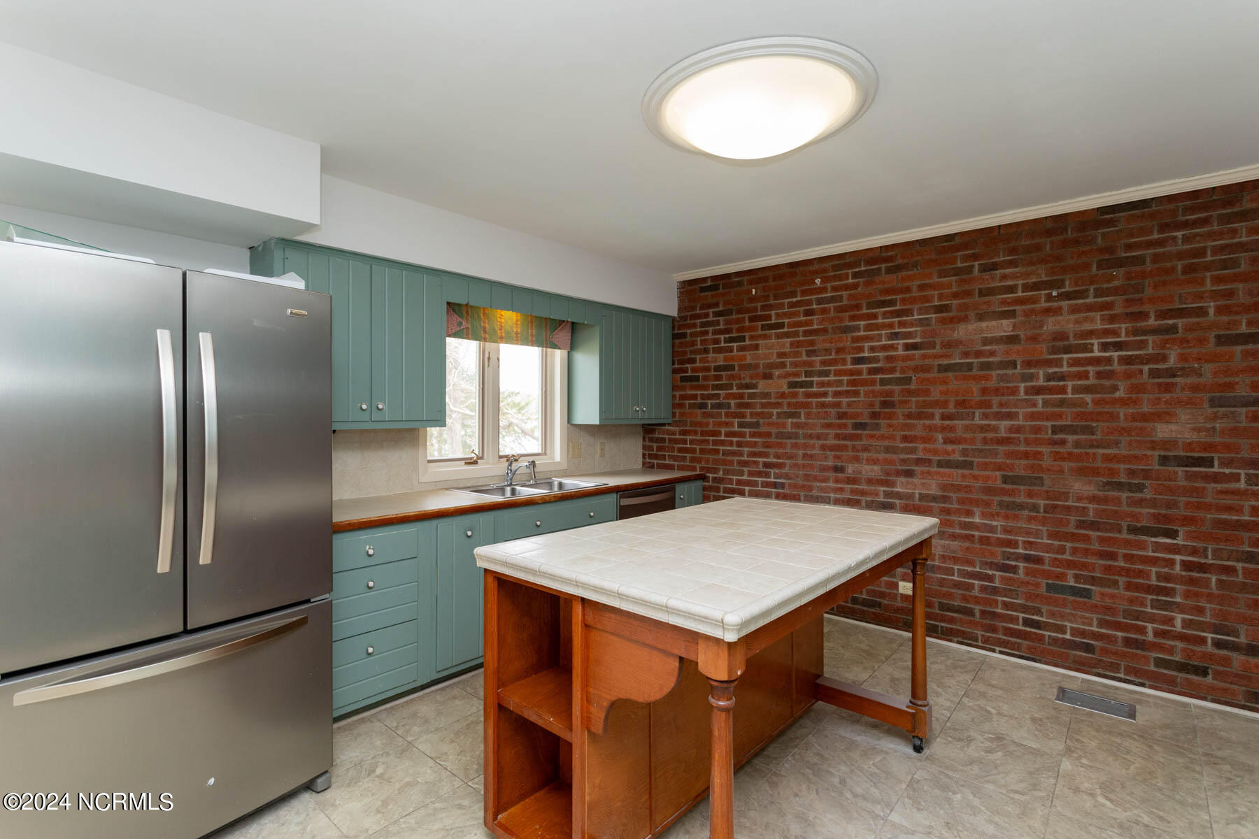 110 Cobblestone Court