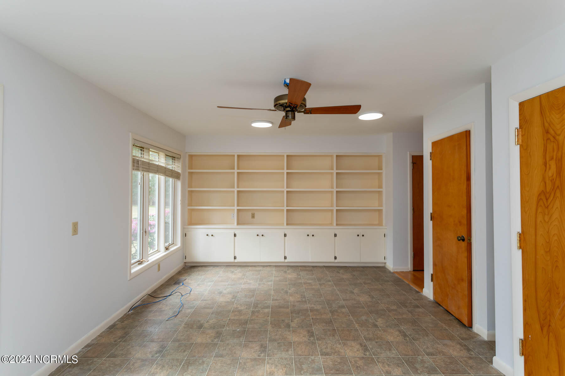 110 Cobblestone Court