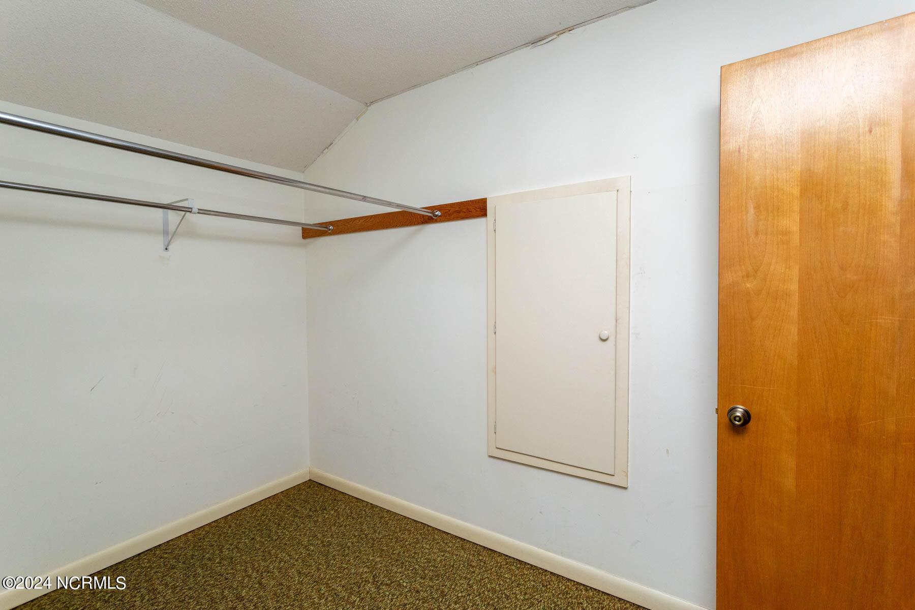 110 Cobblestone Court