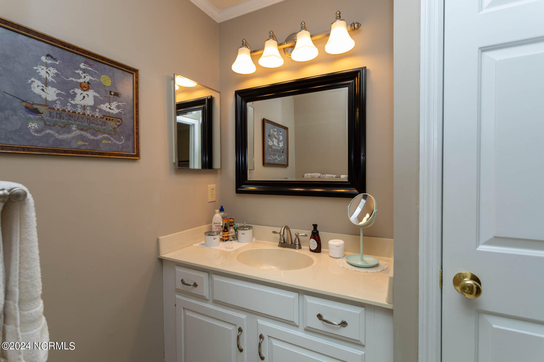 275 Mockingbird Court