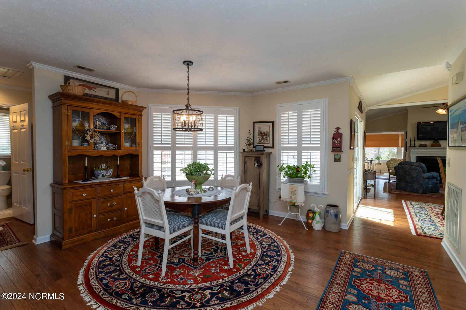 275 Mockingbird Court