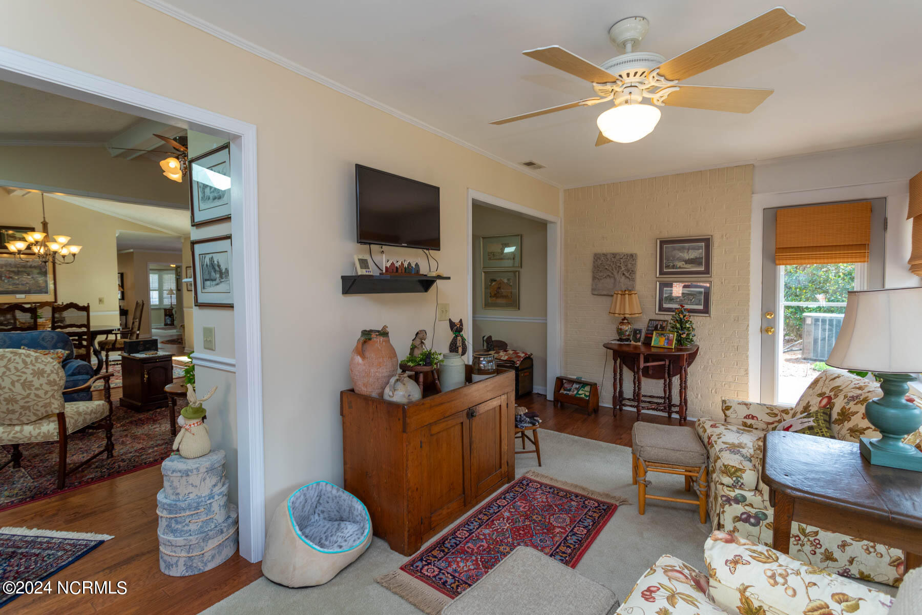 275 Mockingbird Court