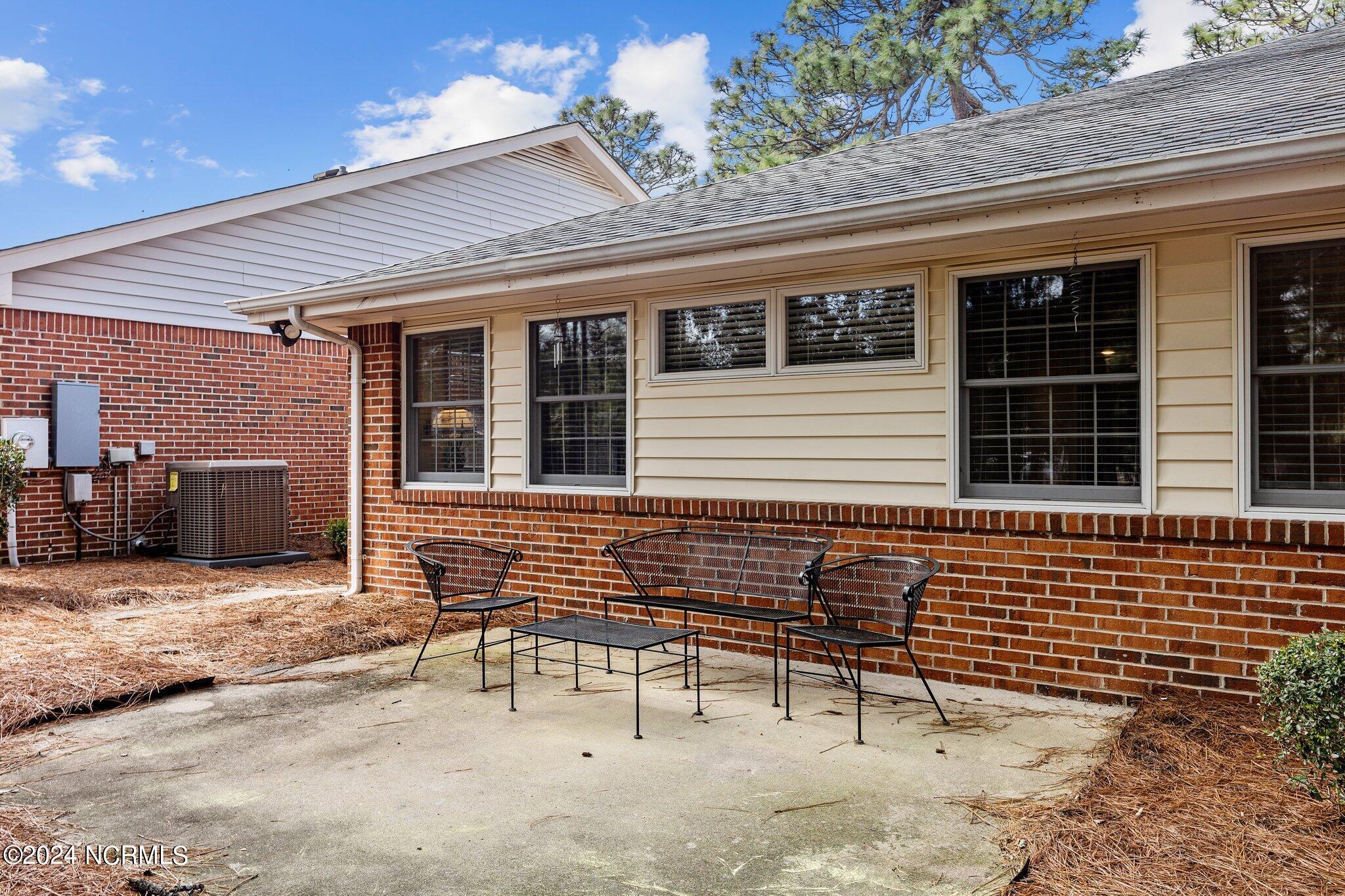 560 Pinehurst Trace Drive