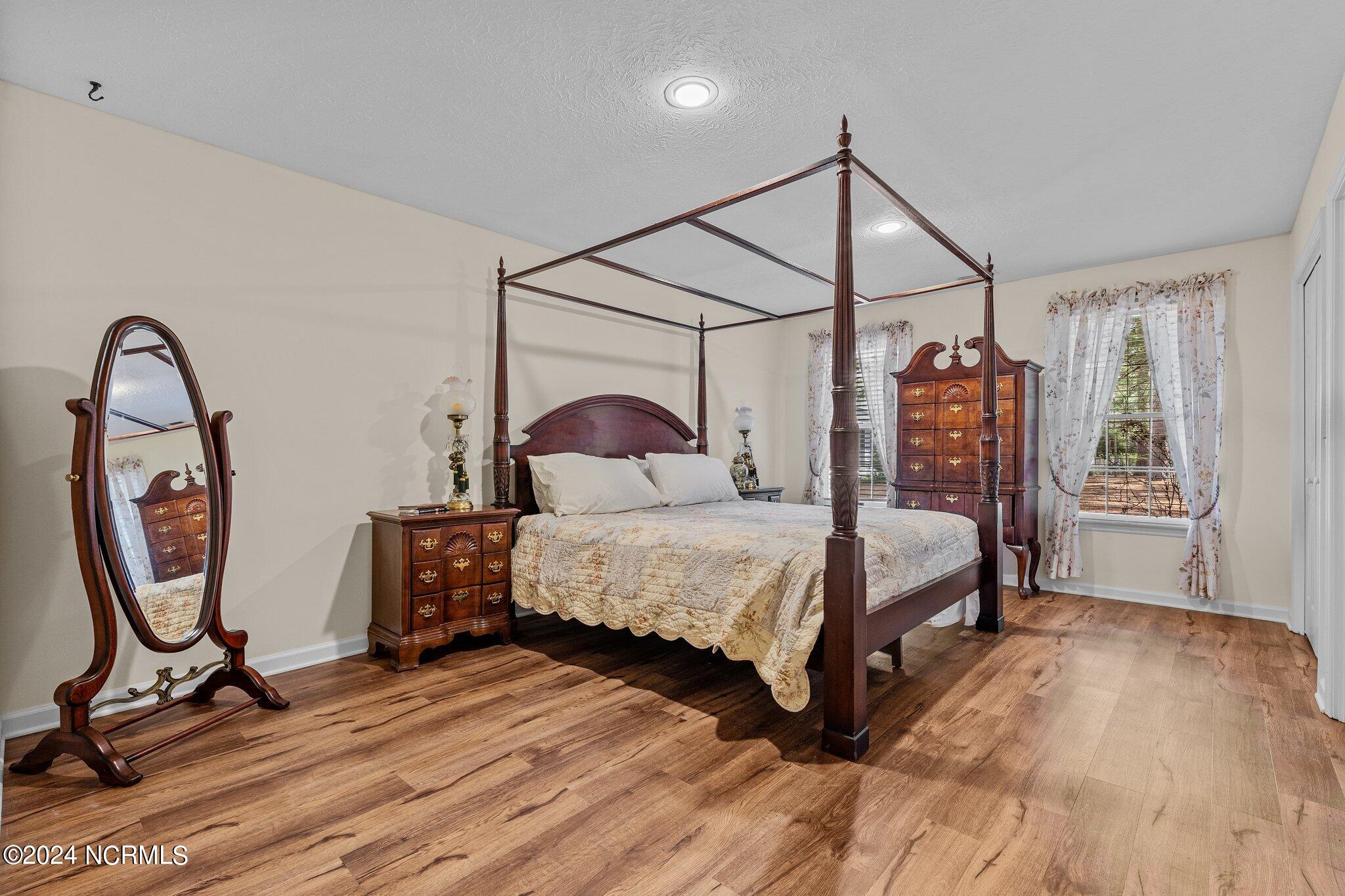 560 Pinehurst Trace Drive