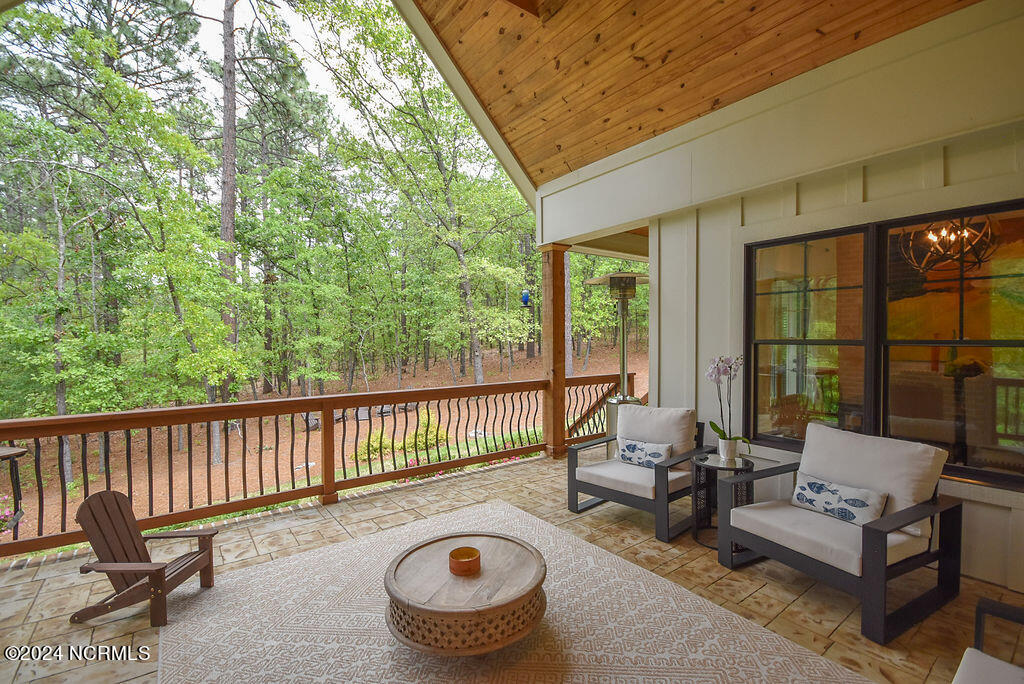 102 Greystones Court