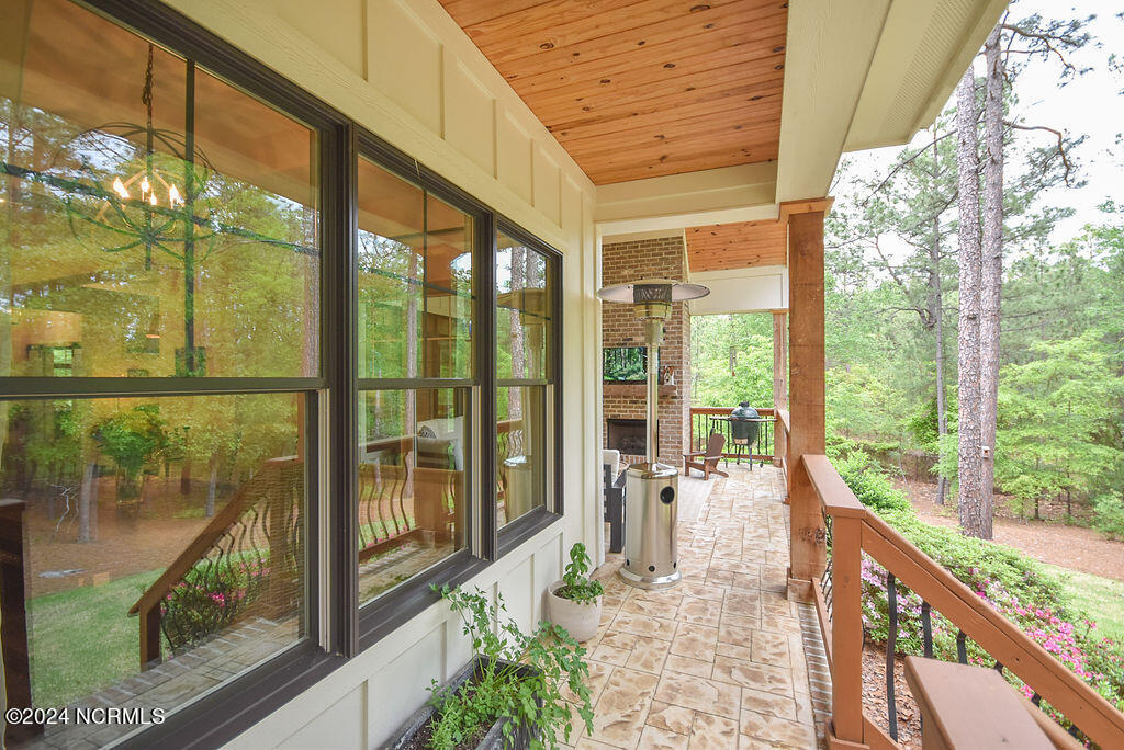 102 Greystones Court