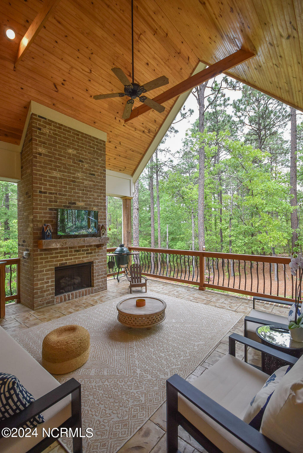 102 Greystones Court