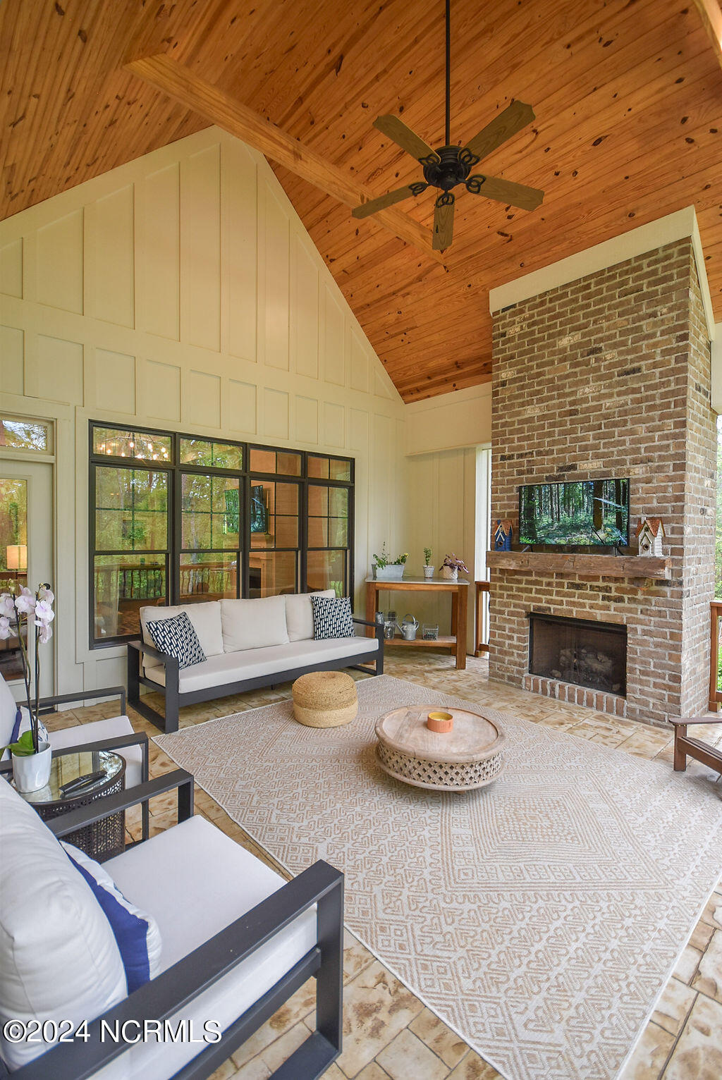 102 Greystones Court