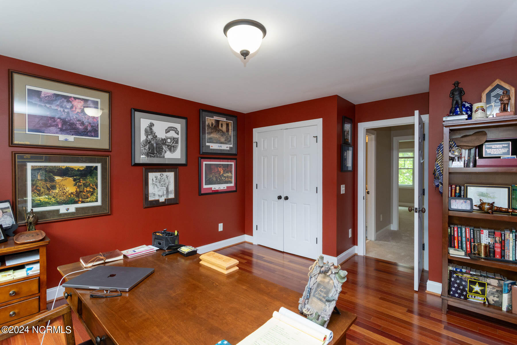195 Shagbark Court