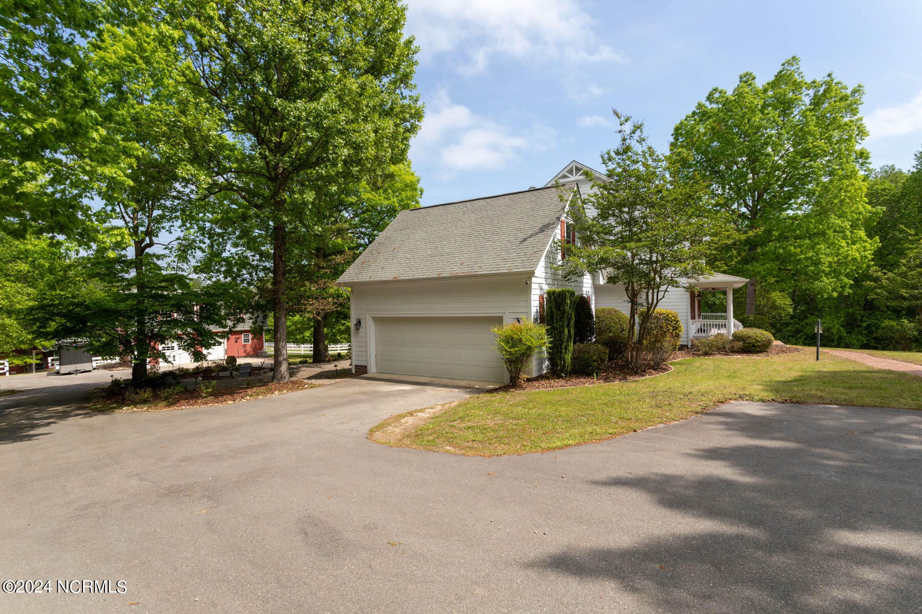 195 Shagbark Court