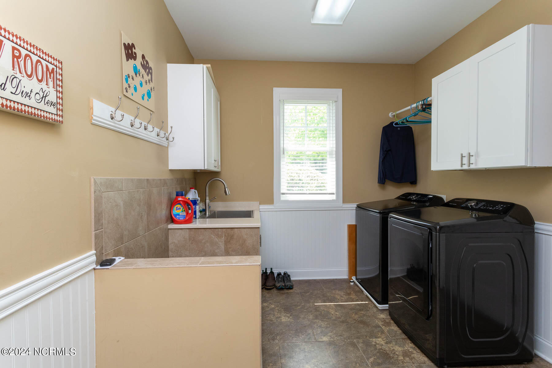 195 Shagbark Court