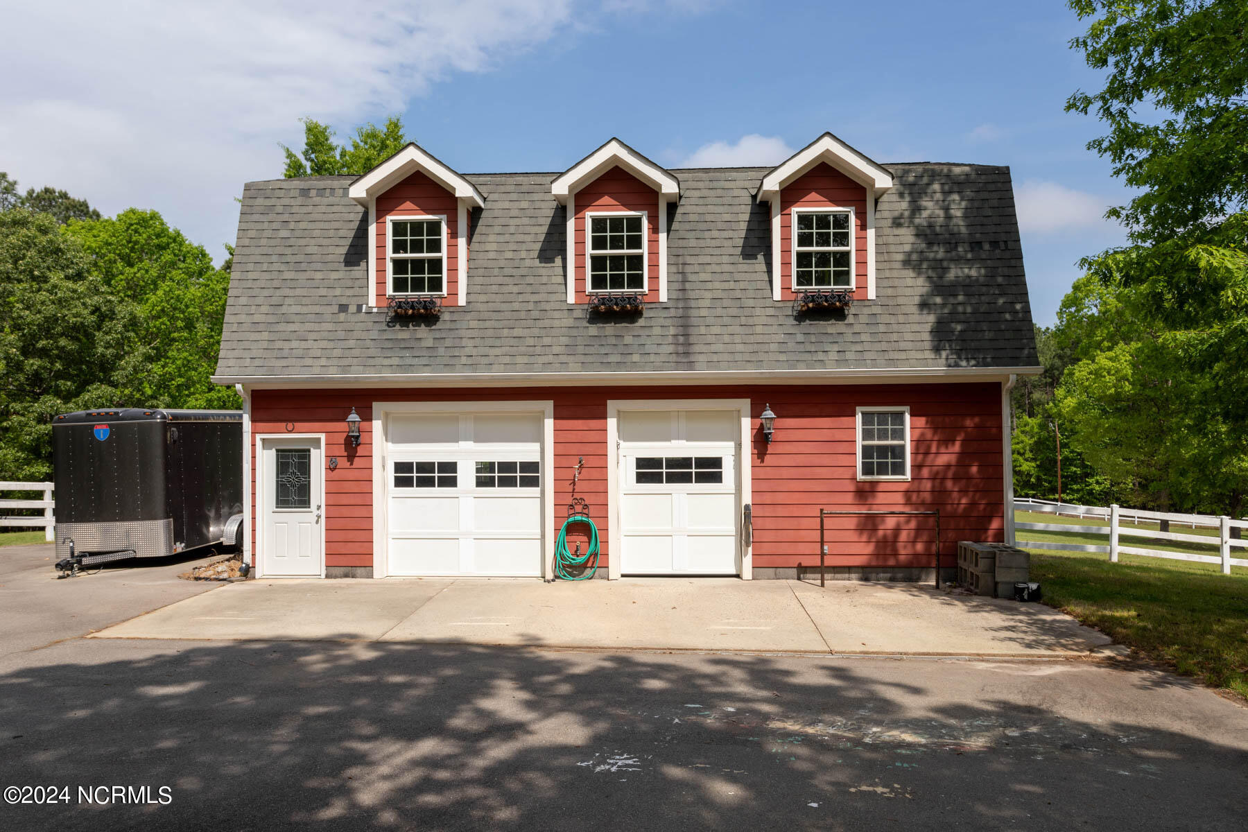 195 Shagbark Court
