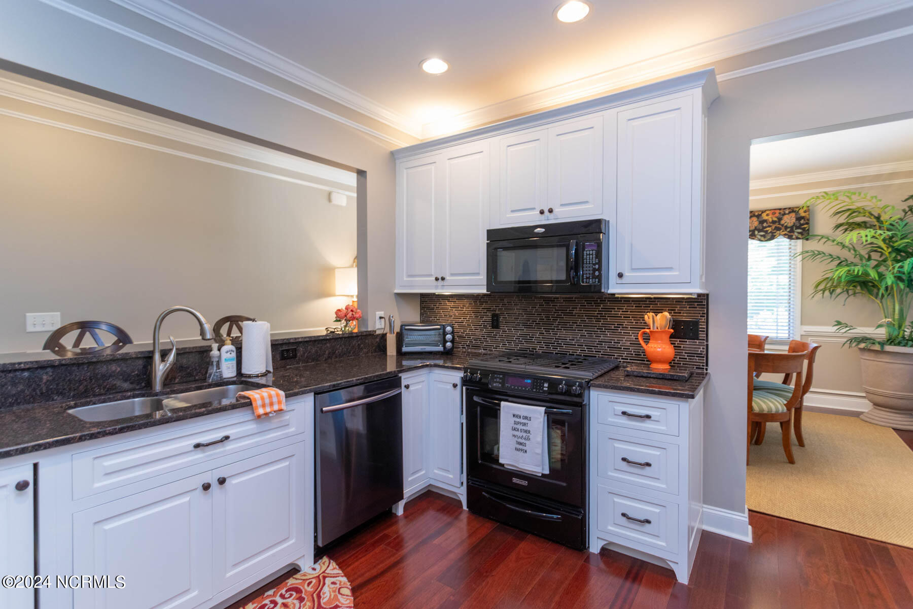 170 Lamplighter Village Drive