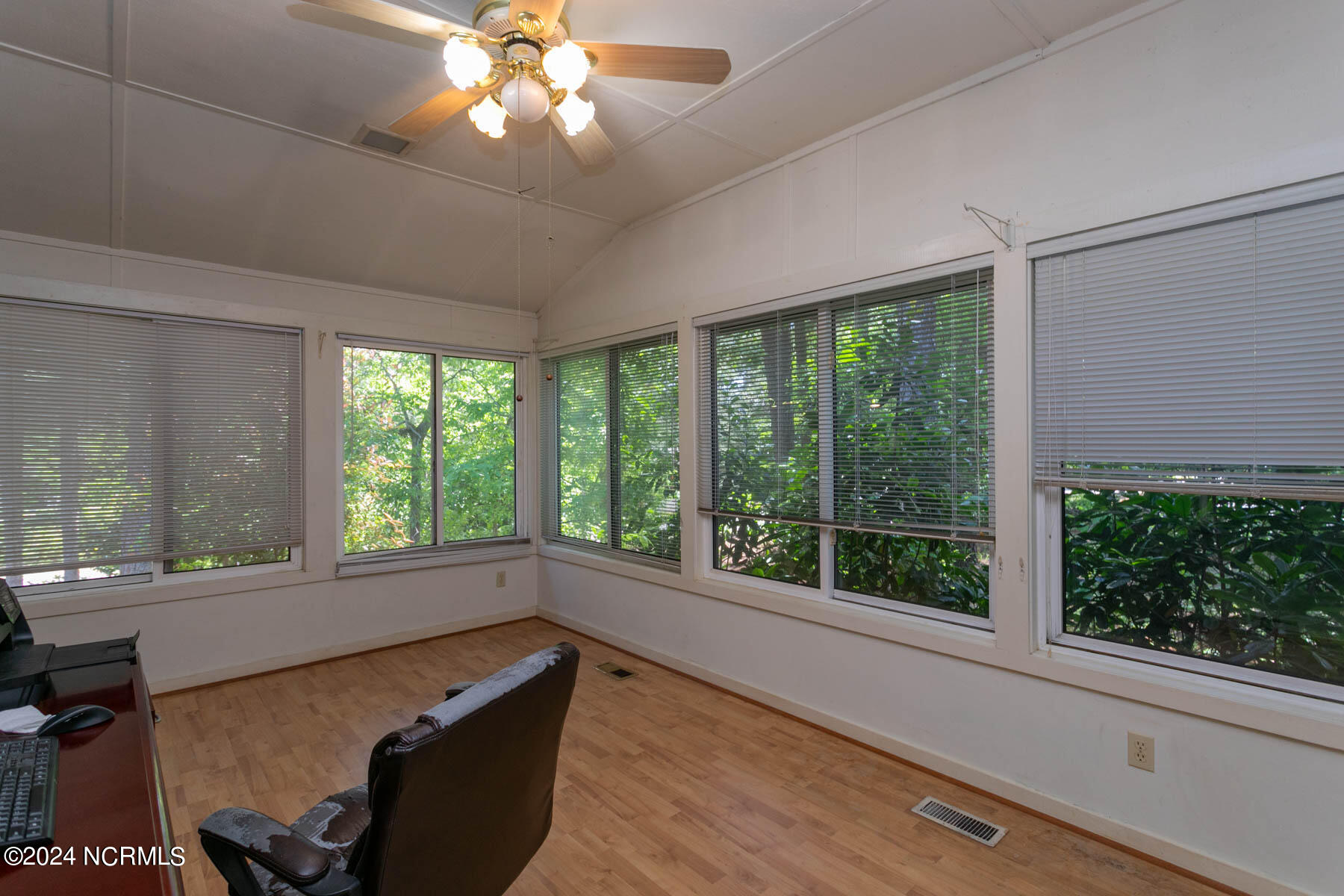 106 Cottage Grove Lane