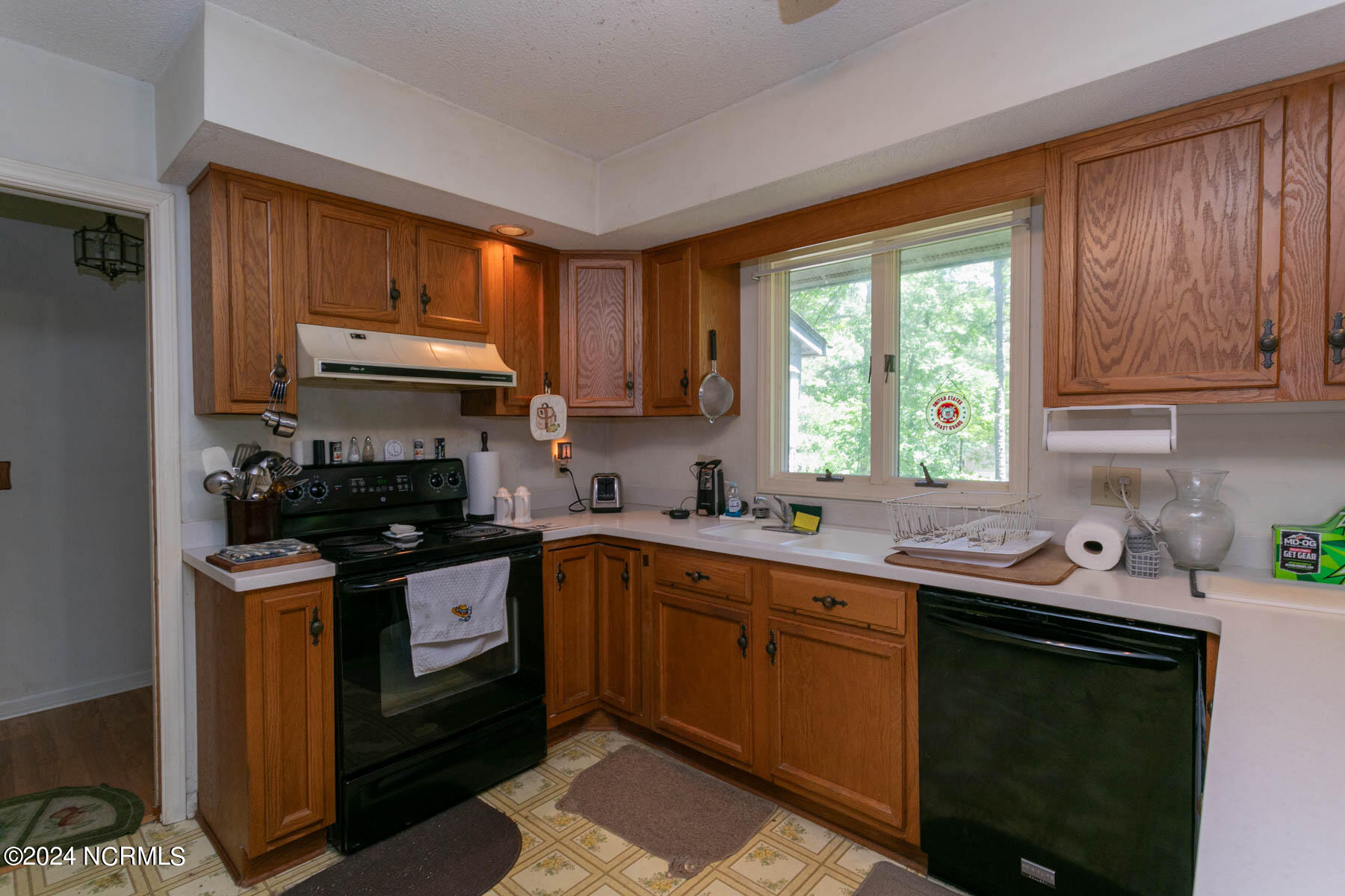 106 Cottage Grove Lane