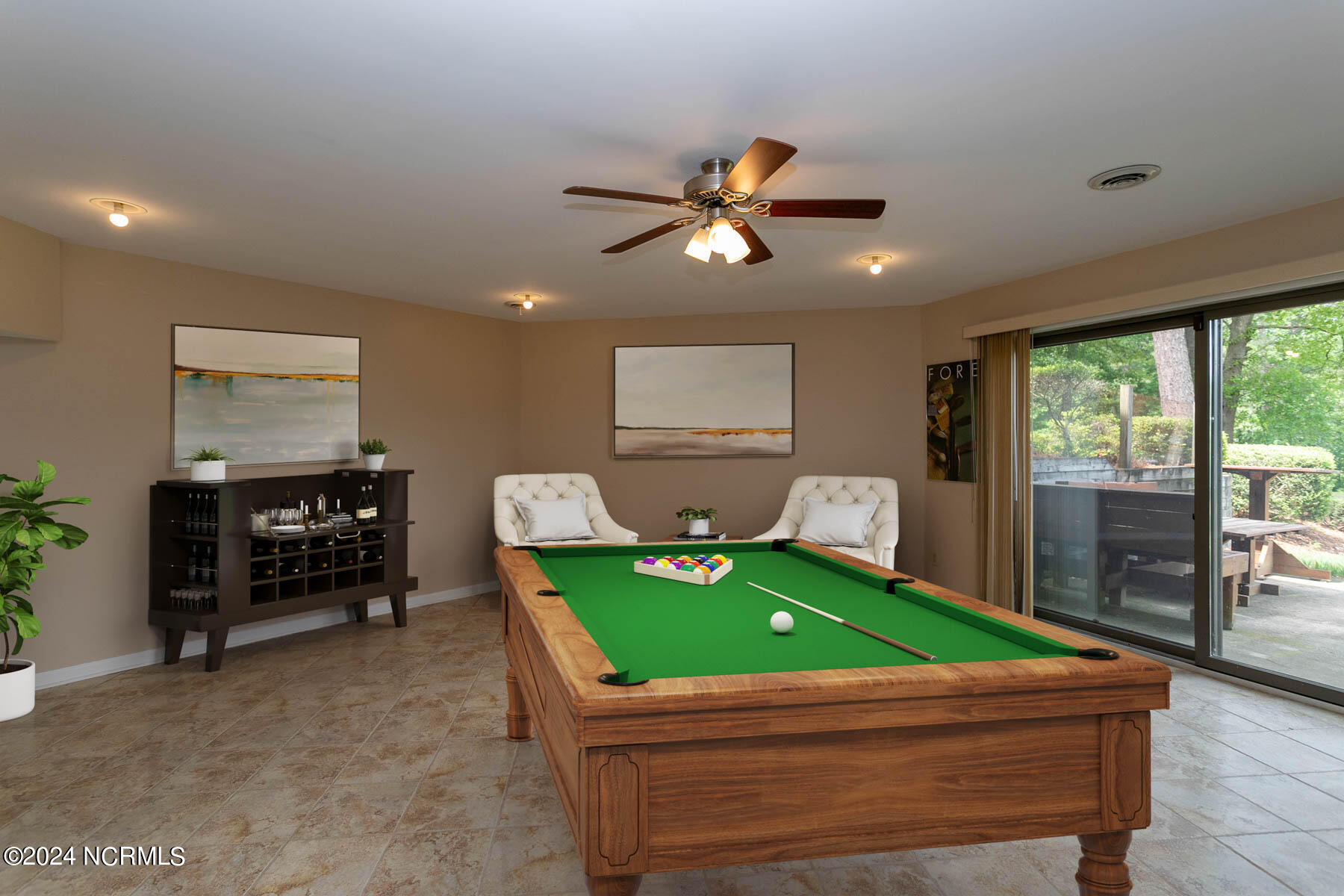 251 Devonshire Avenue W