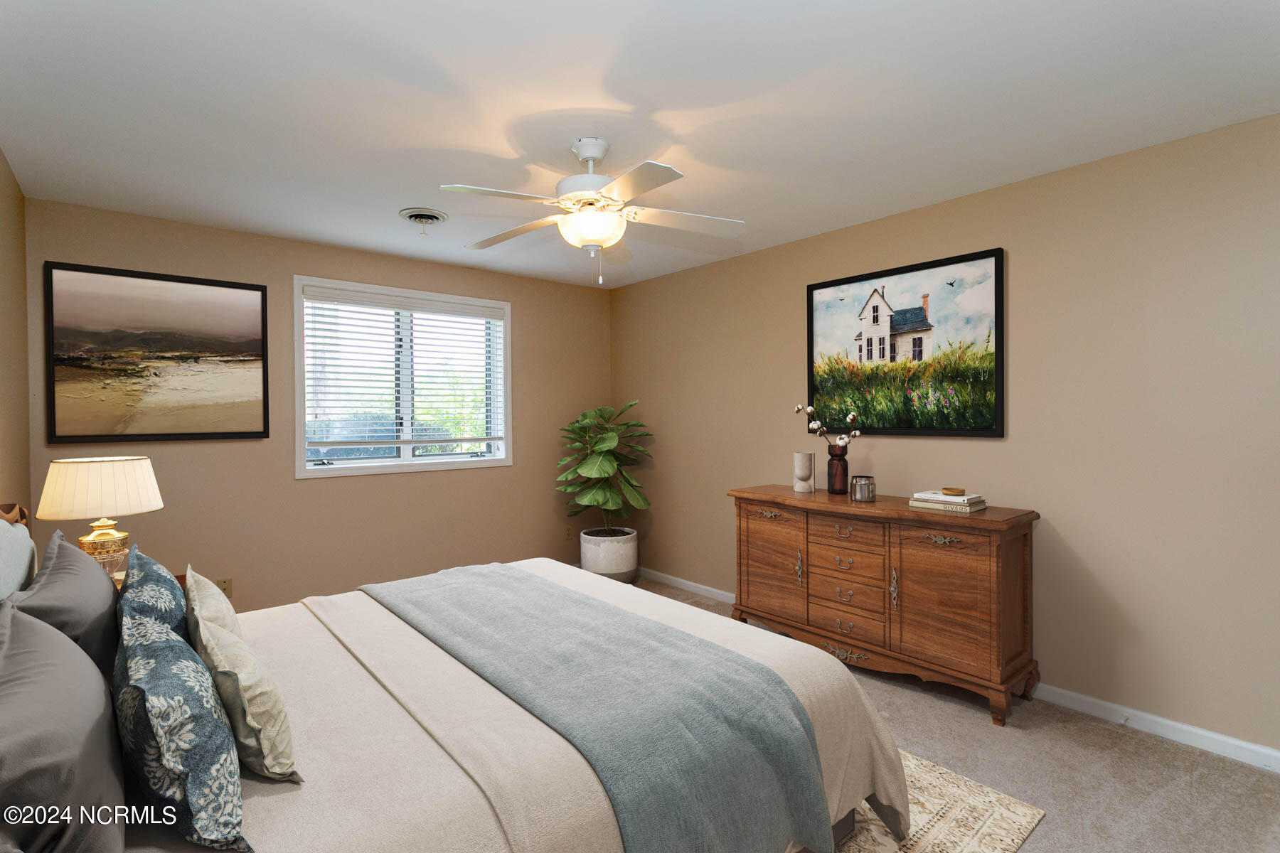 251 Devonshire Avenue W