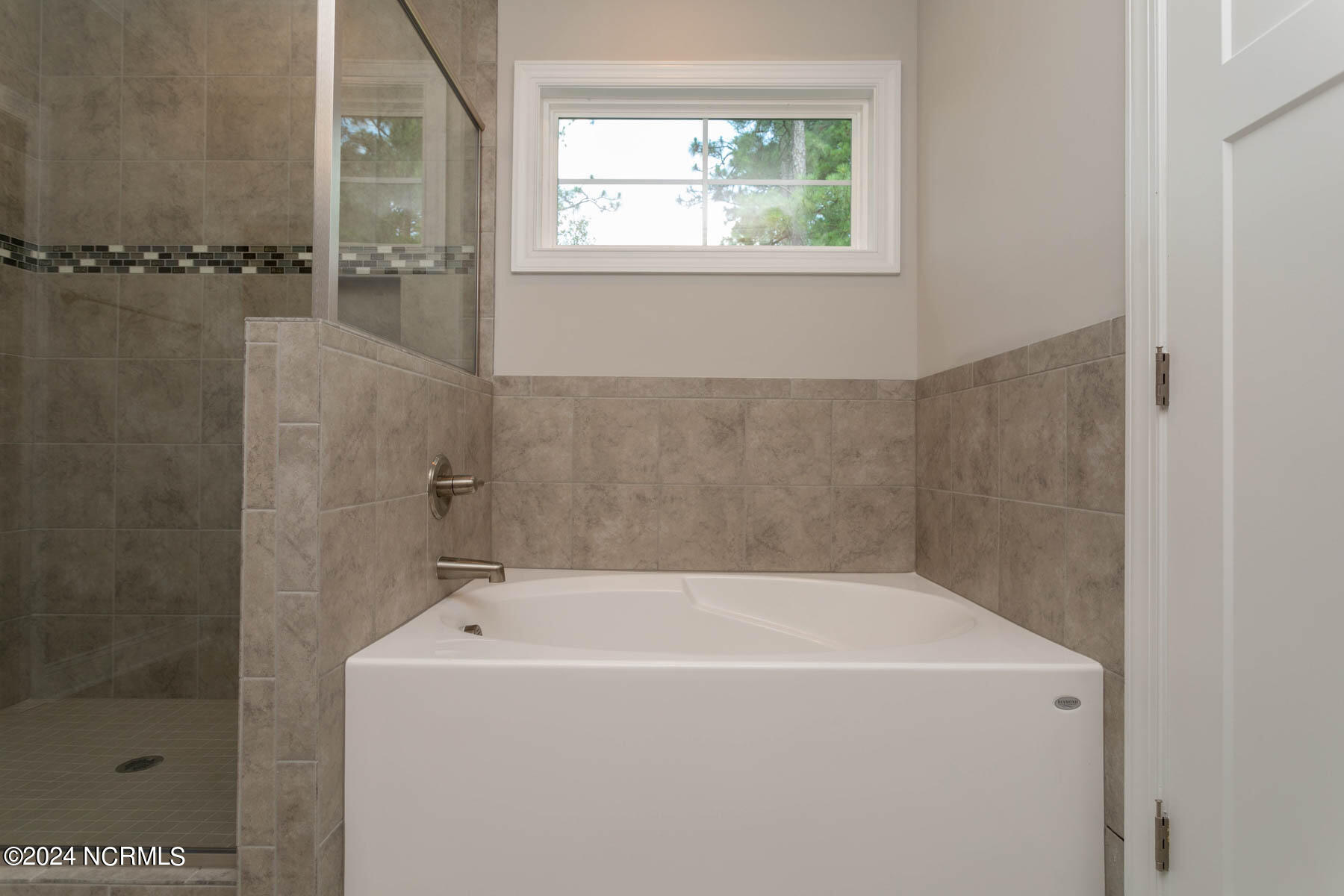 525 N Sycamore Street