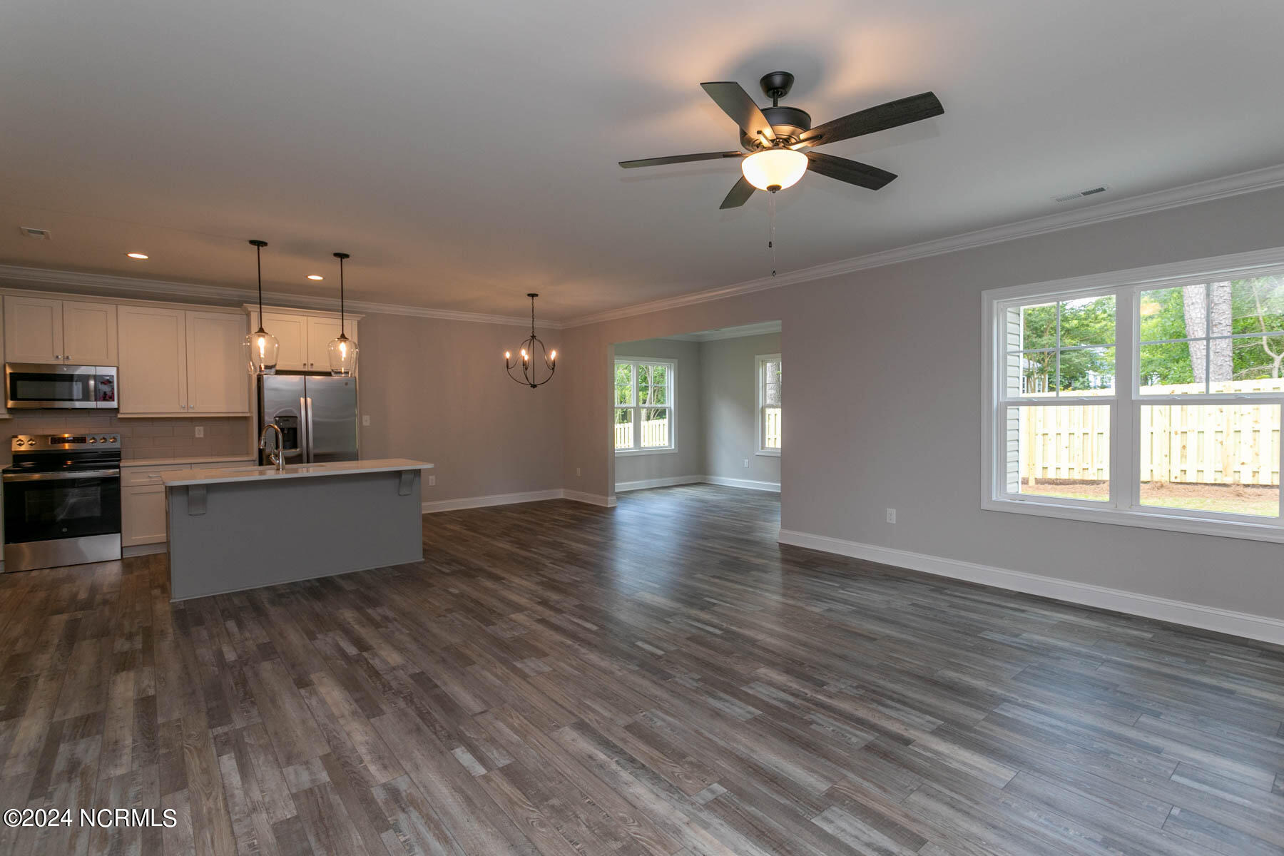 525 N Sycamore Street