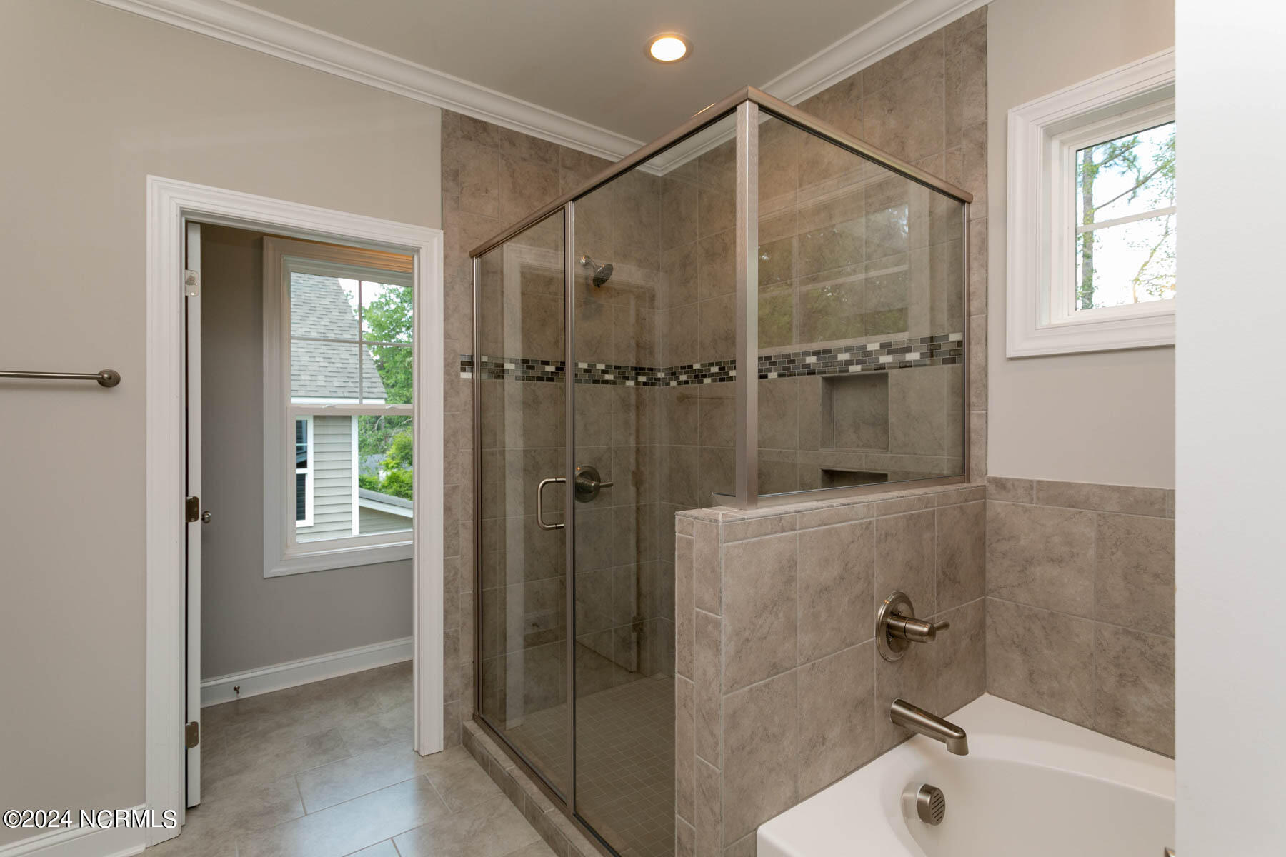 525 N Sycamore Street