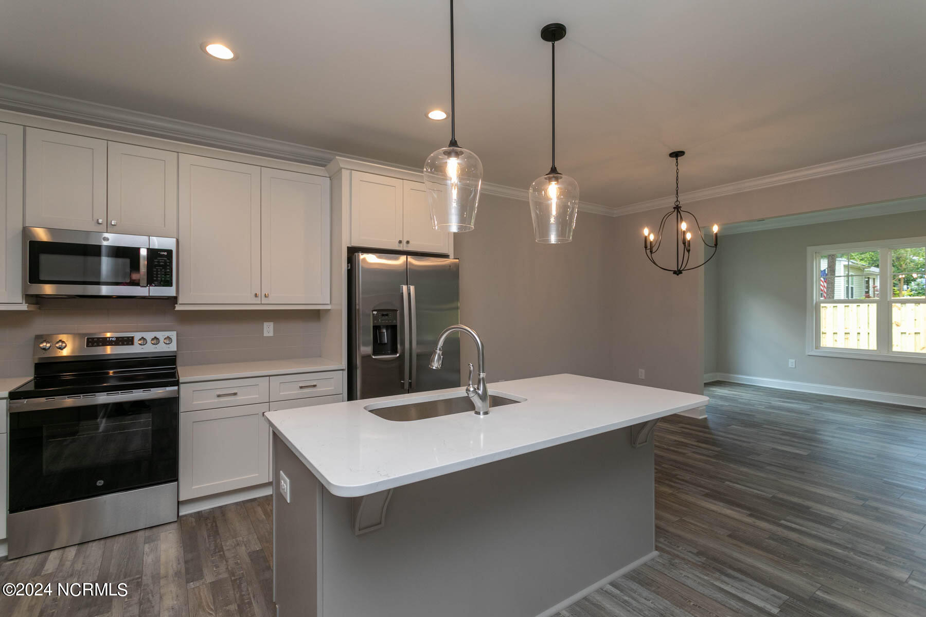 525 N Sycamore Street