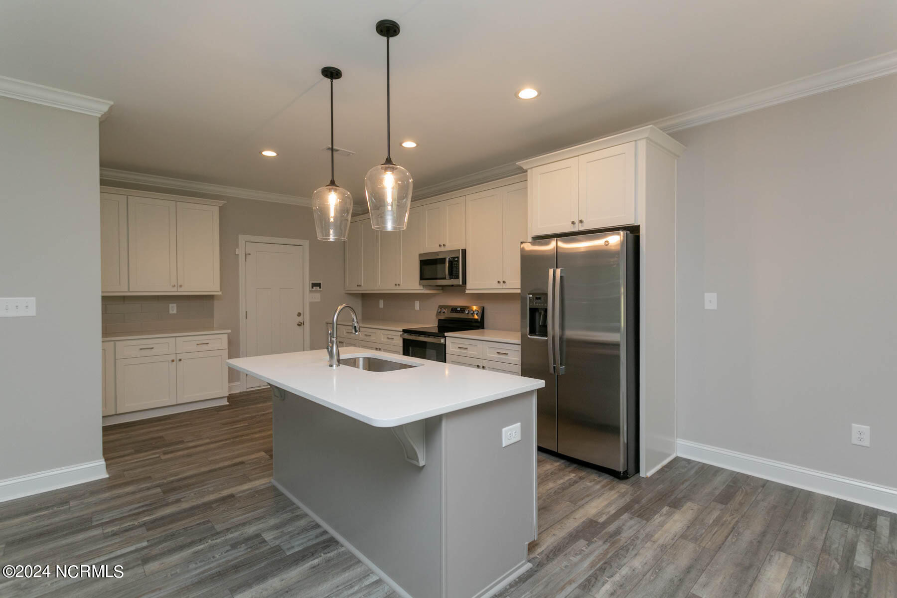 525 N Sycamore Street