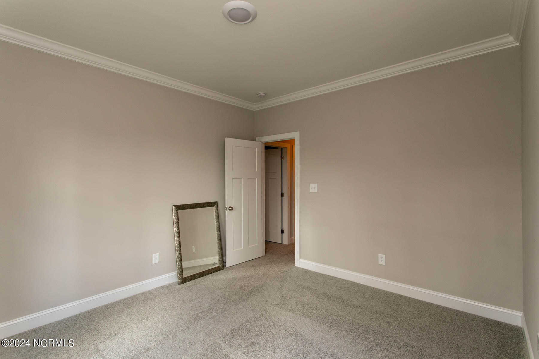 525 N Sycamore Street