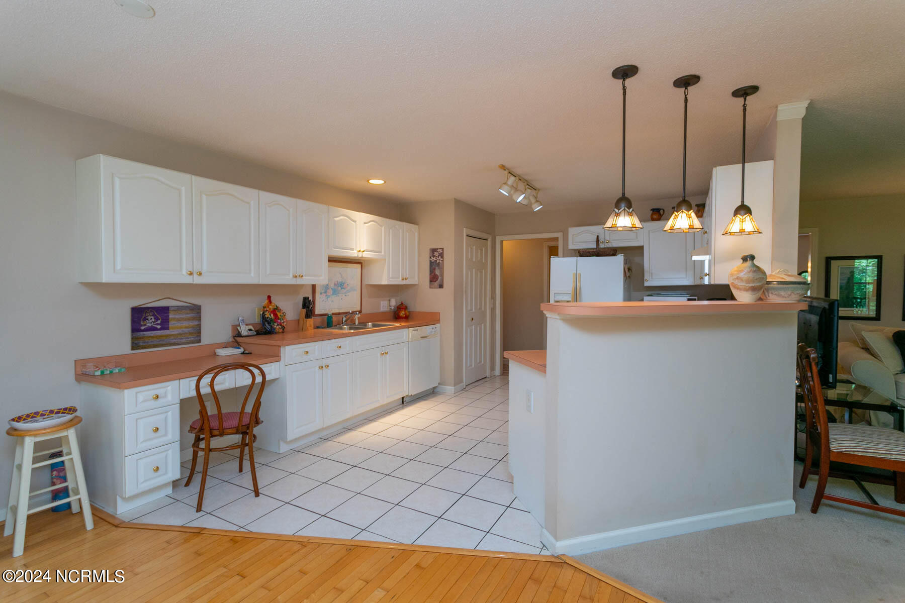 1026 Devonshire Trail