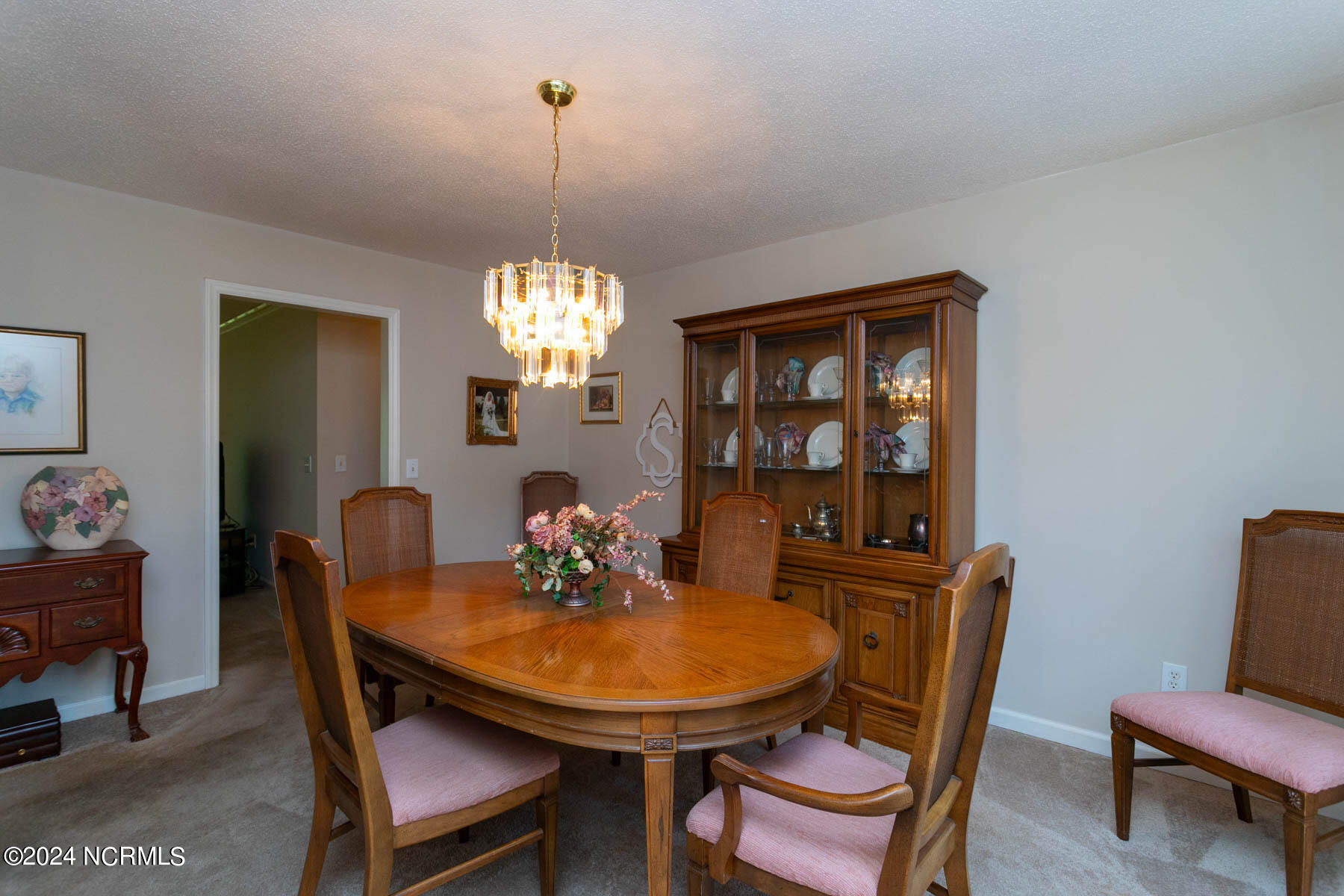 1026 Devonshire Trail