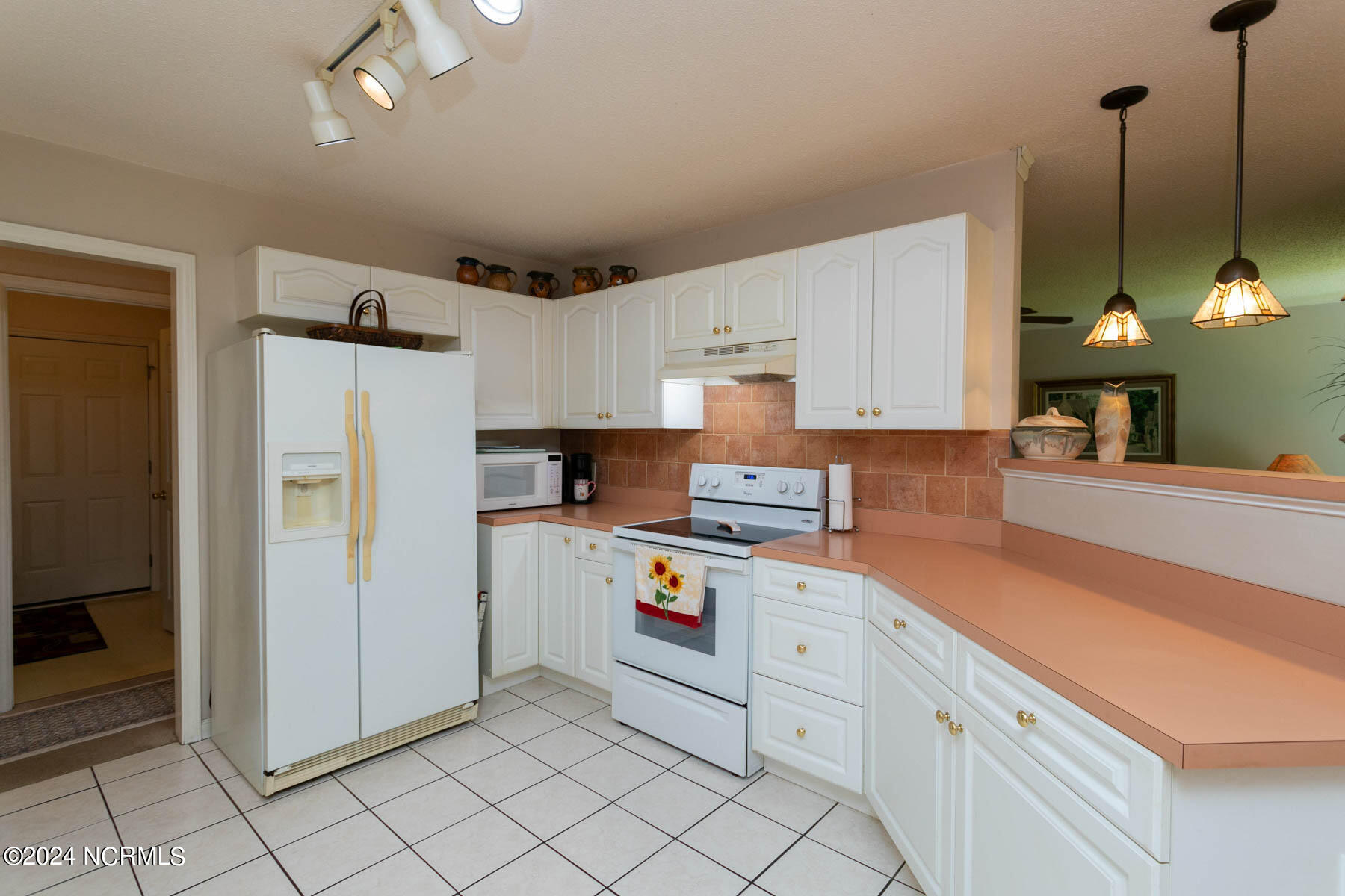 1026 Devonshire Trail