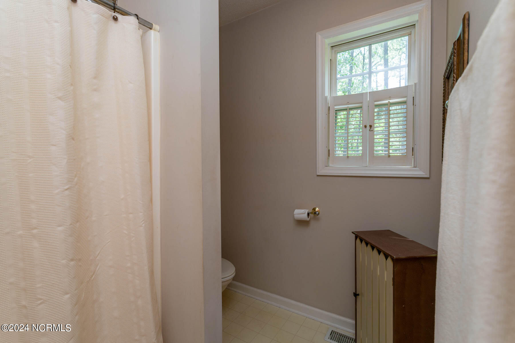 1026 Devonshire Trail