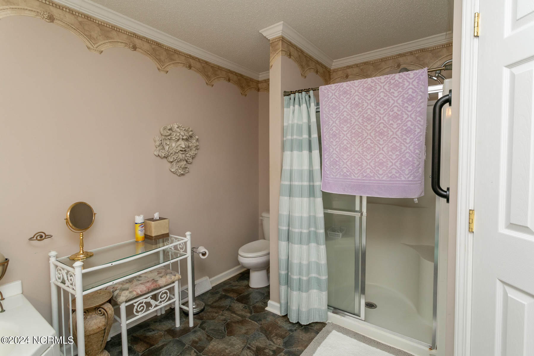 280 Ridge View Drive