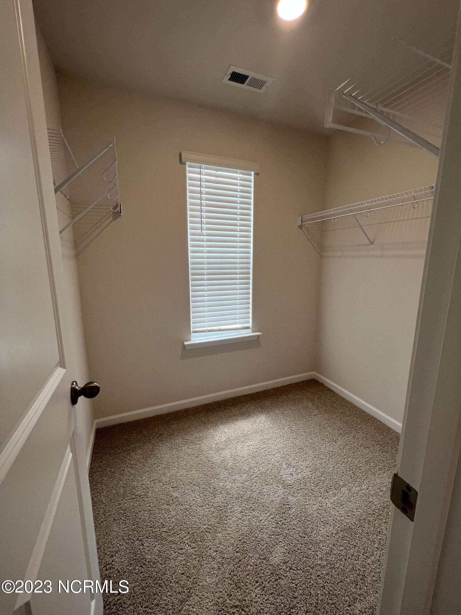 1901 Gracie Lane